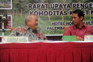 4-Rapat Upaya Pengembangan komoditas Karet Nasional