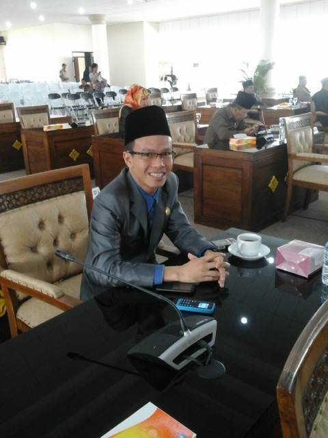 Hilmin_anggota komisi IV dprd OI
