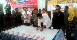 Plt. Bupati muba penandatangann