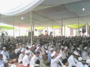 Ribuan Jamaah Hadiri Haul Ki Merogan