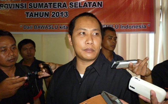 ketua-bawaslu-sumsel-andika-pranata(2)