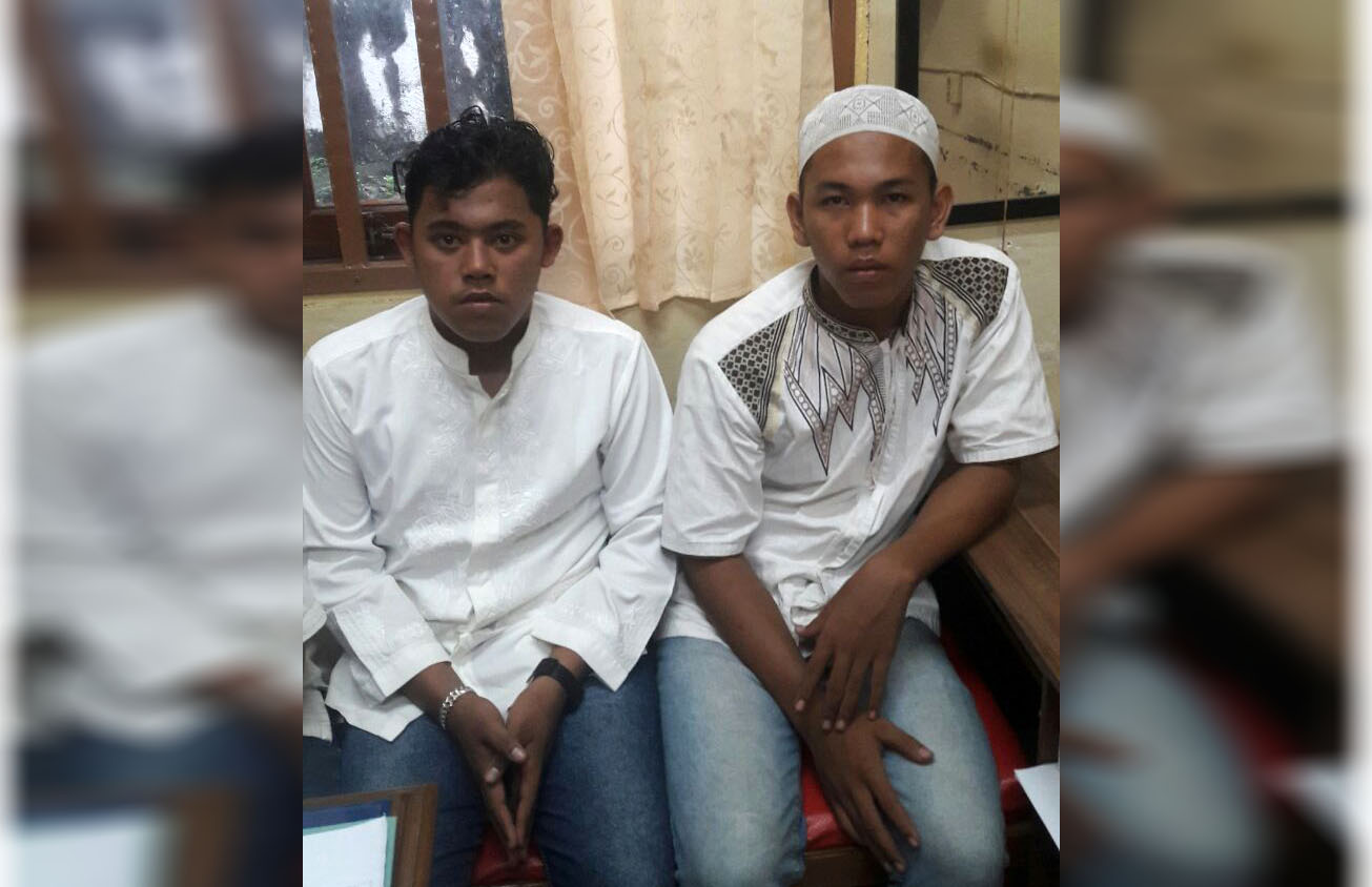 Kedua ABG yang melakukan pengeroyokan diamankan petugas