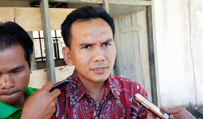 Kepala UPTD Rupit Ahmad Yani