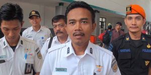 kepala stsiun 2