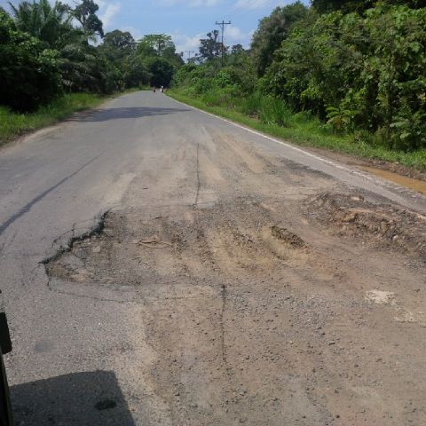 Jalan rusak(3)
