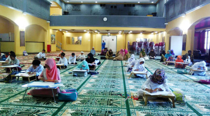 Suasana Lomba