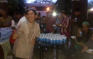 Suasana keakraban buka puasa bersama insan pers dengan humas