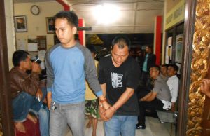Tawuran Warga Gandus