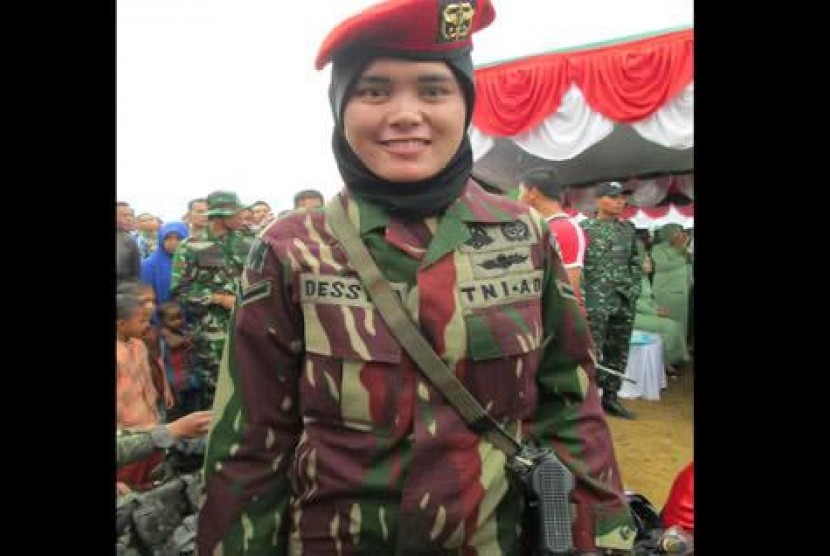 Prajurit TNI Berjilbab