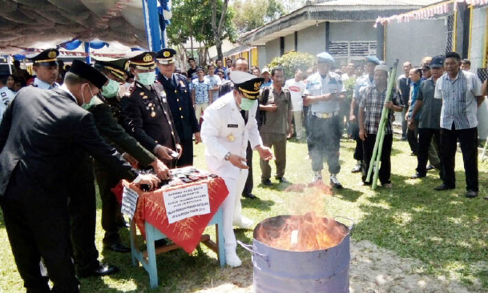 Bakar