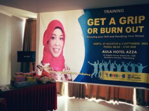 Hadiah games dan doorprize untuk peserta training. 