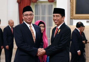 Presiden Jokowi memberi ucapan selamat ke Hasyim Asyari_humas setkab