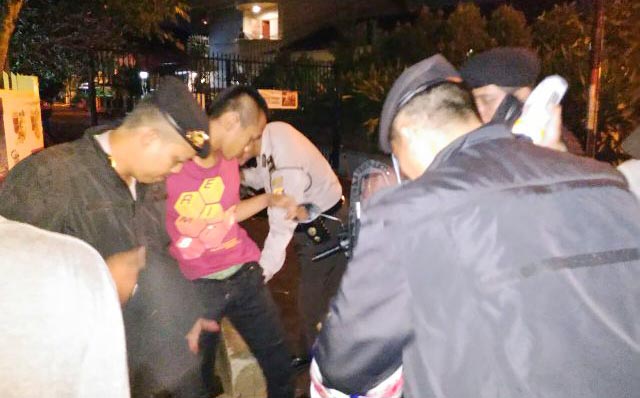 Suasana Razia