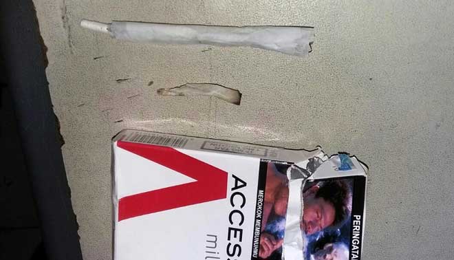 ganja-dalam-kotak-rokok