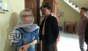 Dv, oknum dosen universitas swasta yang diduga kepergok selingkuh dengan mahasiswa sendiri.