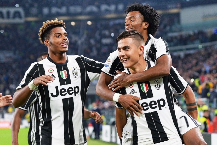 para-penggawa-juventus-merayakan-kemenangan-2-1-atas-udinese-ahad-16-10-_161016035819-375