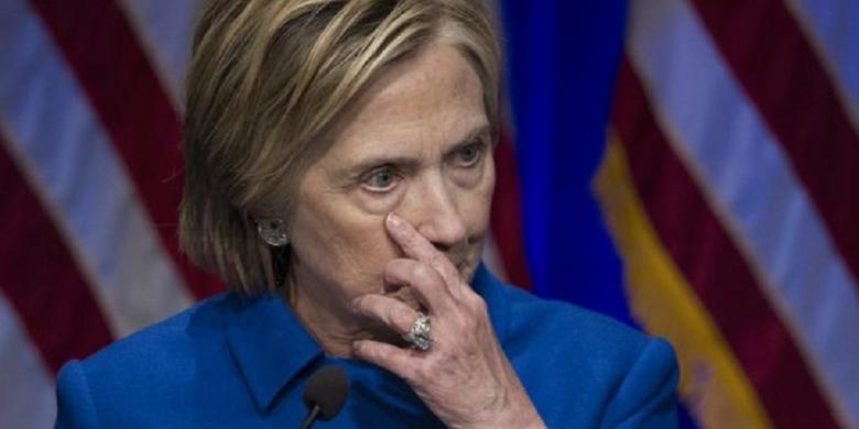 0451295hillary1780x390
