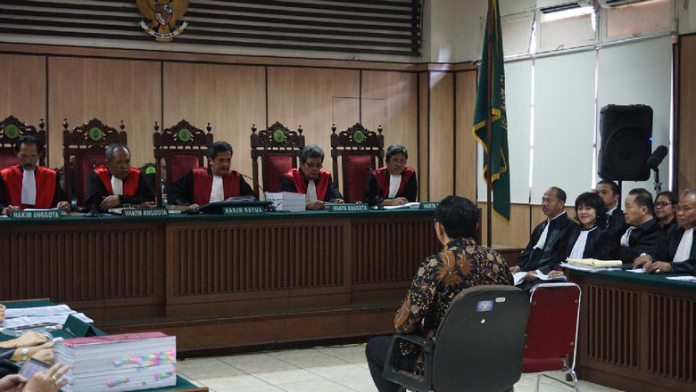 Persidangan Ahok