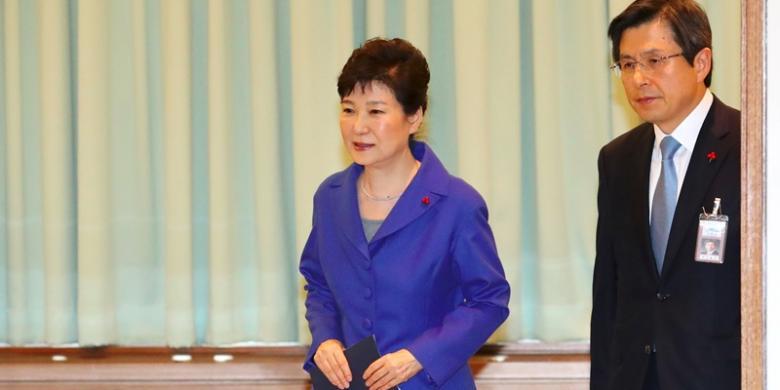 Presiden Park Geun-hye dan Perdana Menteri Hwang Kyo-ahn