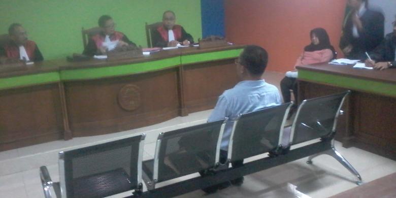 Sidang lanjutan pencemaran nama baik dengan terdakwa Yuniar