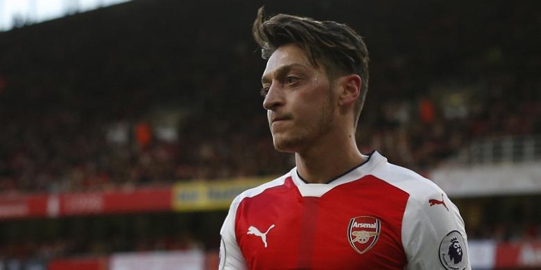 0631052ozil-west-brom780x390