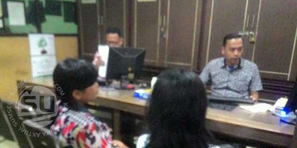 Desmi-Yanti-didampingi-reka