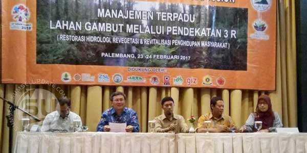 Suasana-Kegiatan-Focus-grou