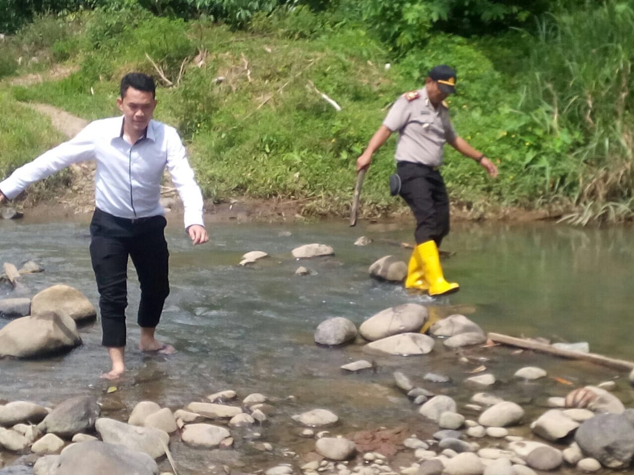Kapolsek TA dan Kades Muara Emil