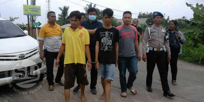 Kedua-pelaku-curanmor-saat-