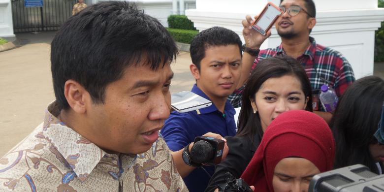 Maruarar Sirait