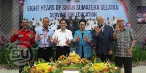 Suasana-potong-tumpeng-peri