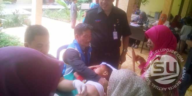 dr-Ellani,-MKes-(kemeja-hit