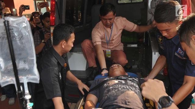011377200_1495707330-20170525--Tiga-Korban-Bom-Kampung-Melayu-Dipindahkan-Ke-RS-Polri-JAkarta--Helmi-Afandi-01