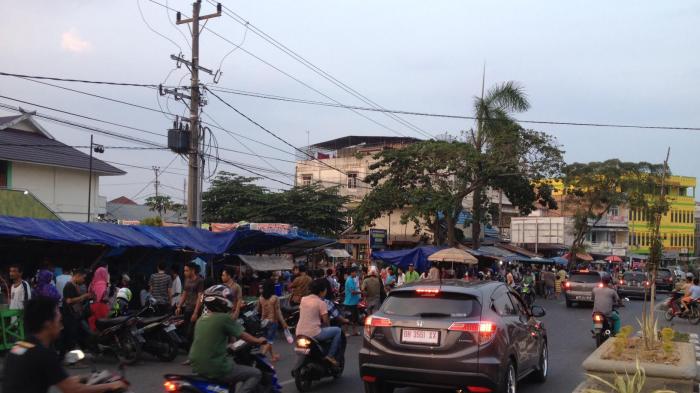 25062015_pasar_bedug2_20150625_141622