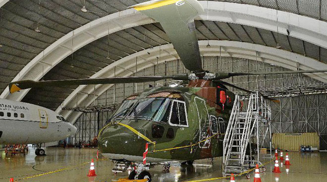 Helikopter AW-101