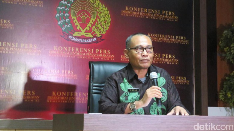 I Wayan Kusmiantha Dusak