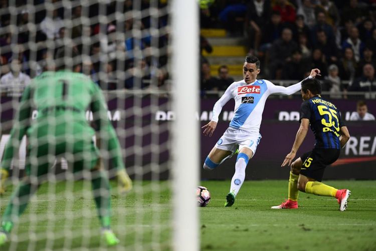 Penyerang Napoli Jose Callejon