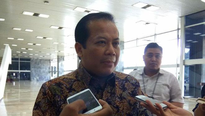 Wakil Ketua DPR Taufik Kurniawan