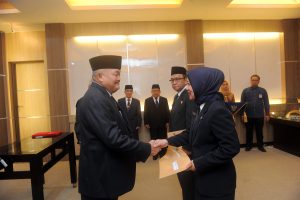 8-Pelantkan Plt Kepala DPPKAD