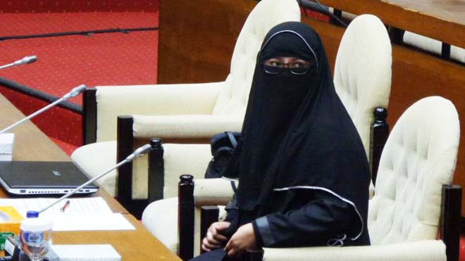 Yulianis dalam rapat pansus hak angket KPK di Kompleks Parlemen, Senayan, Jakarta