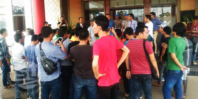 Demo-Supir-Taksi