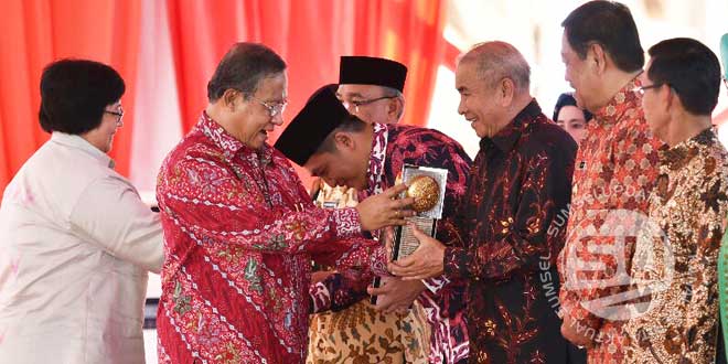 Piala-Adipura-OKU