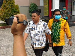 Ketua DPRD Banjarmasin Iwan Rusmali ditangkap KPK