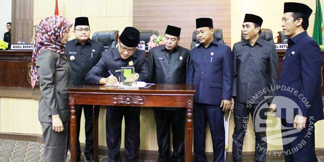 Pinjam-Uang