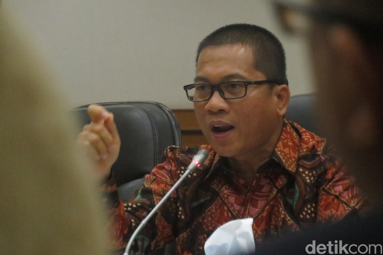Sekretaris Fraksi PAN DPR, Yandri Susanto
