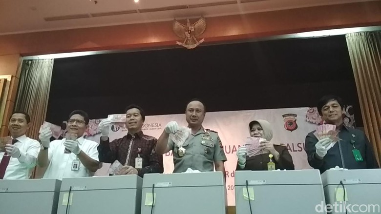 Pemusnahan Uang Palsu