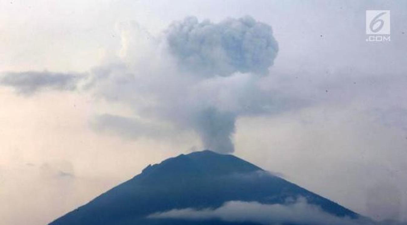 007633400_1512625793-027533200_1512564240-201712006-Indahnya-Gunung-Agung-IA4