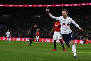 Christian Eriksen mencetak gol cepat saat Tottenham Hotspur menjamu Manchester United