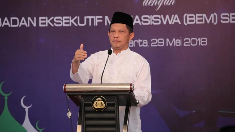 Kapolri Jenderal Tito Karnavian