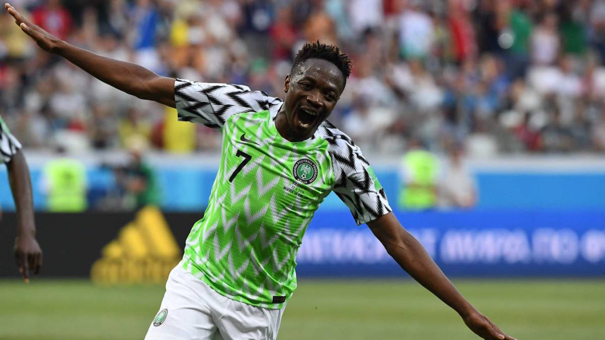 Selebrasi pemain timnas Nigeria Ahmed Musa usai mencetak gol di gawang Islandia (as.com)